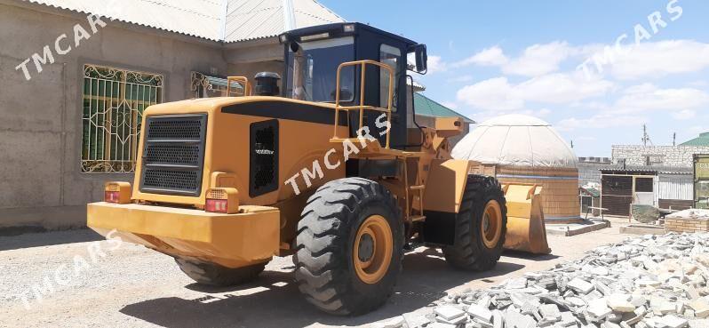 Lugong ZL936F 2011 - 400 000 TMT - Balkanabat - img 4