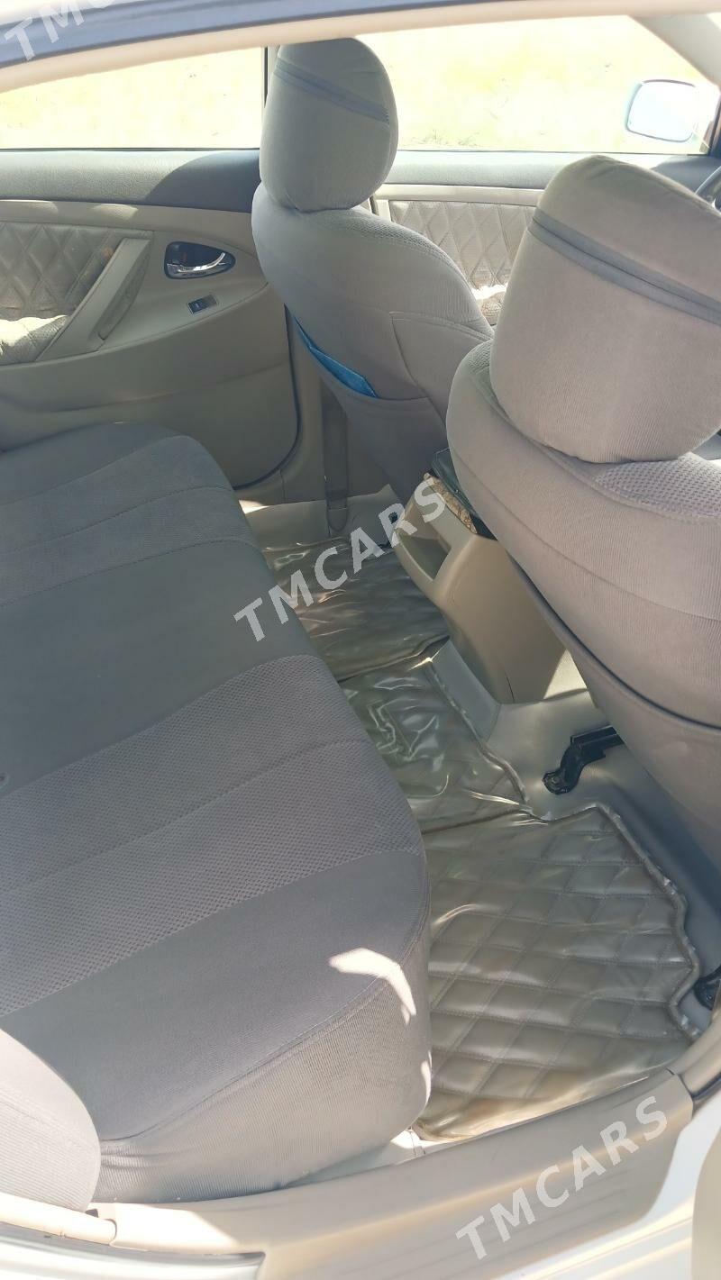 Toyota Camry 2010 - 180 000 TMT - Гёкдепе - img 5