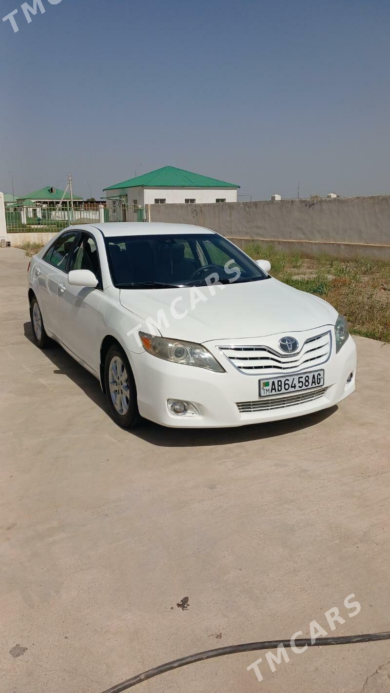 Toyota Camry 2010 - 180 000 TMT - Гёкдепе - img 3