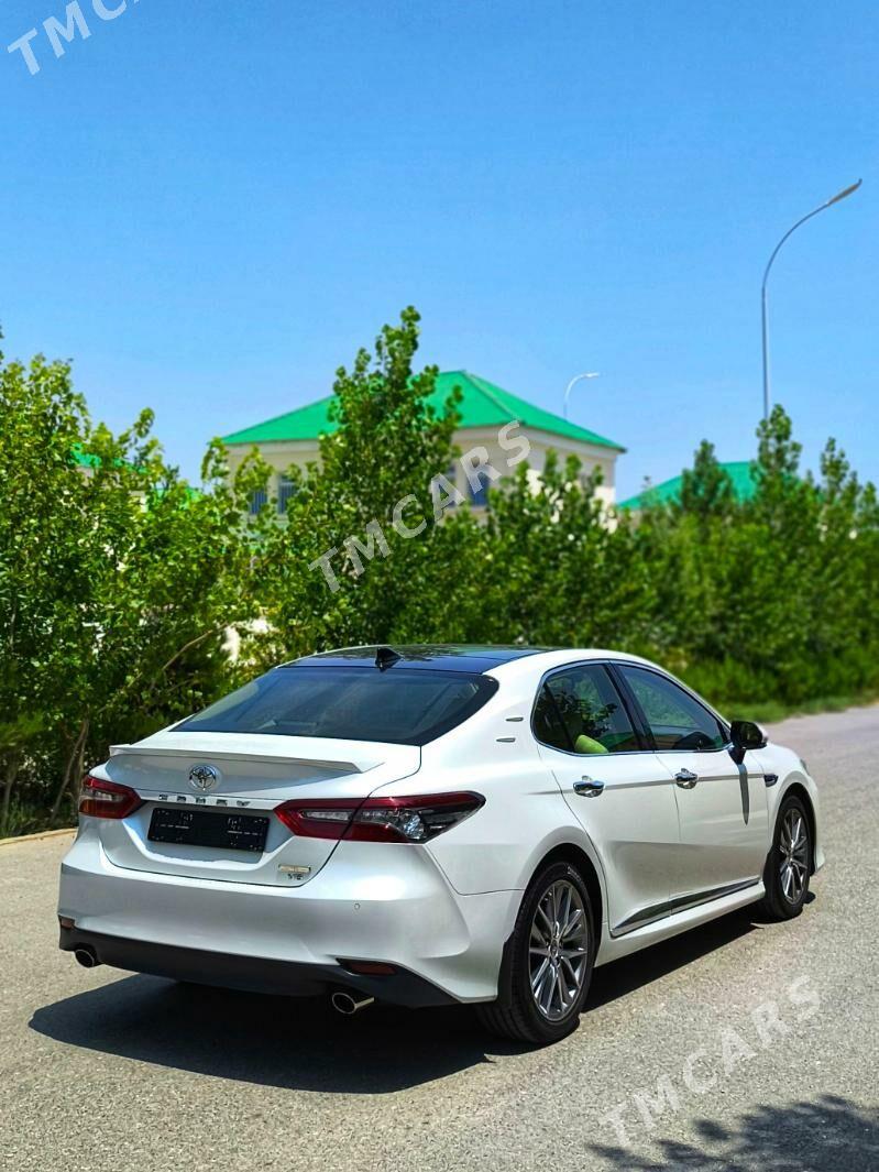 Toyota Camry 2022 - 580 000 TMT - Ашхабад - img 5