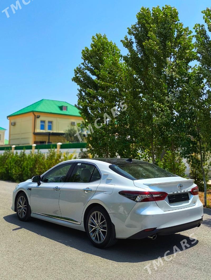 Toyota Camry 2022 - 580 000 TMT - Ашхабад - img 6