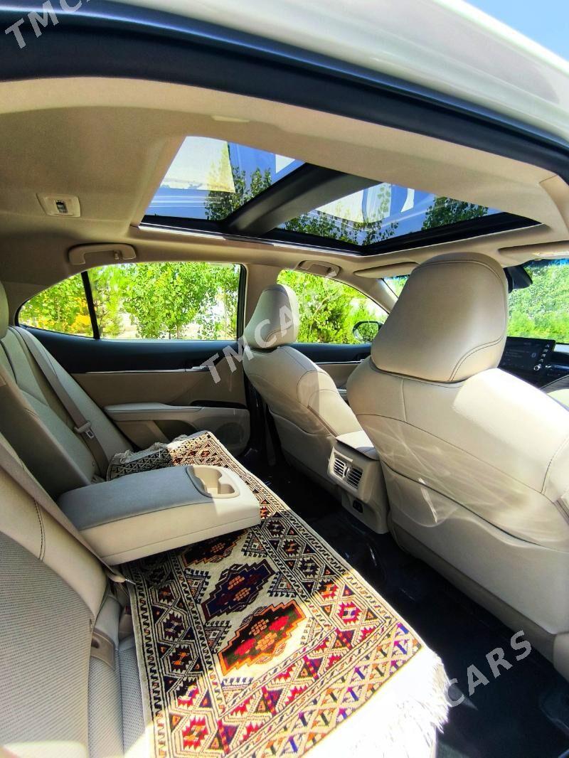 Toyota Camry 2022 - 580 000 TMT - Ашхабад - img 9