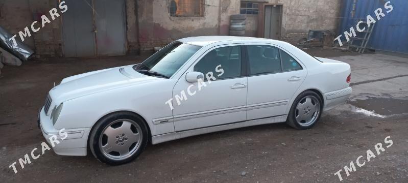 Mercedes-Benz E320 2001 - 110 000 TMT - Mary - img 6