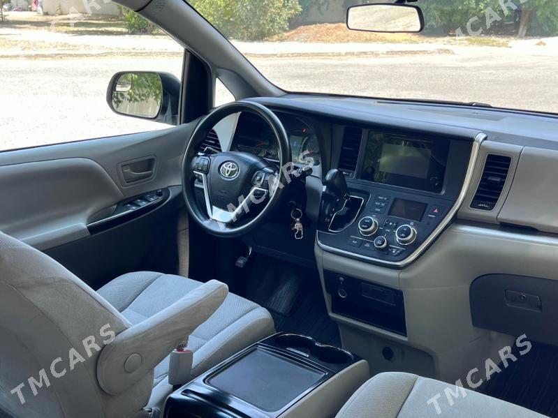 Toyota Sienna 2016 - 325 000 TMT - Aşgabat - img 9