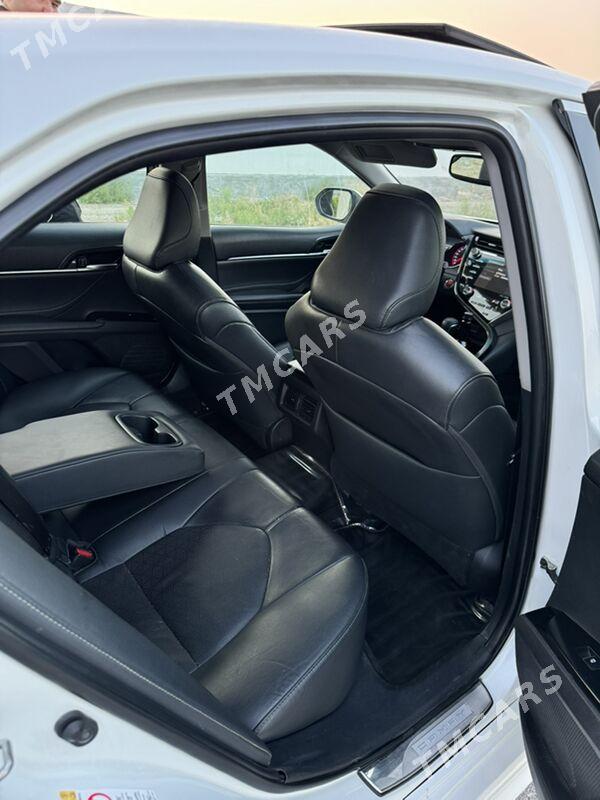 Toyota Camry 2018 - 360 000 TMT - Büzmeýin - img 2