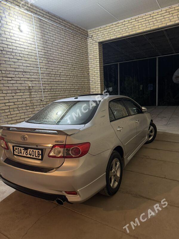Toyota Corolla 2012 - 180 000 TMT - Саят - img 1