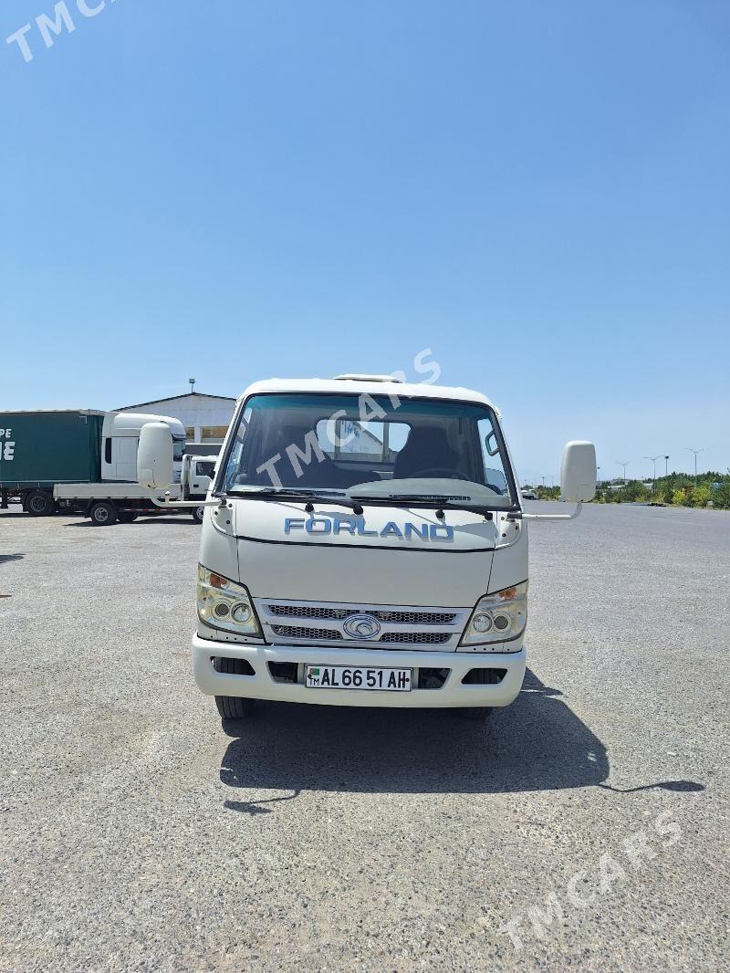 Forland H3 2009 - 125 000 TMT - Bedew - img 1