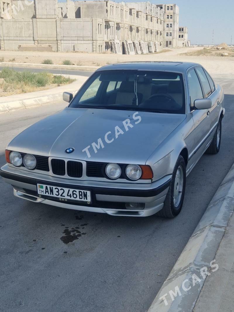 BMW 520 1990 - 38 000 TMT - Balkanabat - img 3