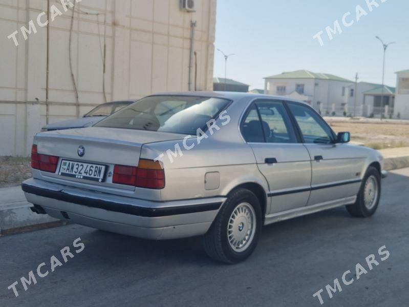 BMW 520 1990 - 38 000 TMT - Balkanabat - img 2