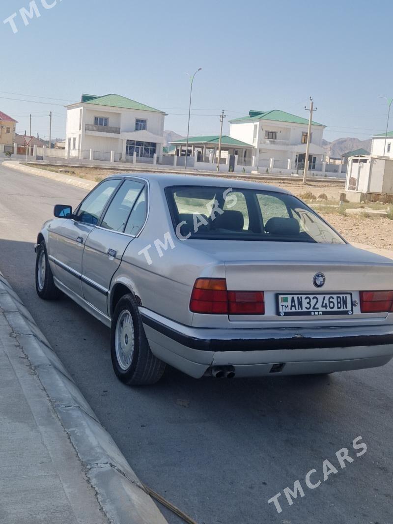 BMW 520 1990 - 38 000 TMT - Balkanabat - img 1