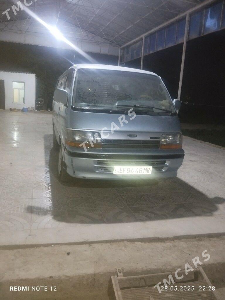 Toyota Hiace 1993 - 60 000 TMT - Мургап - img 1