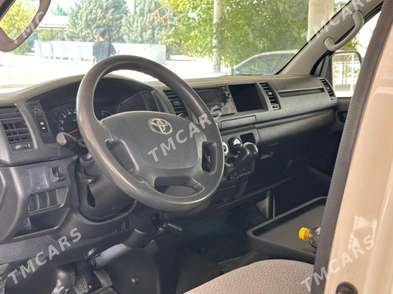 Toyota Hiace 2015 - 480 000 TMT - Ашхабад - img 8