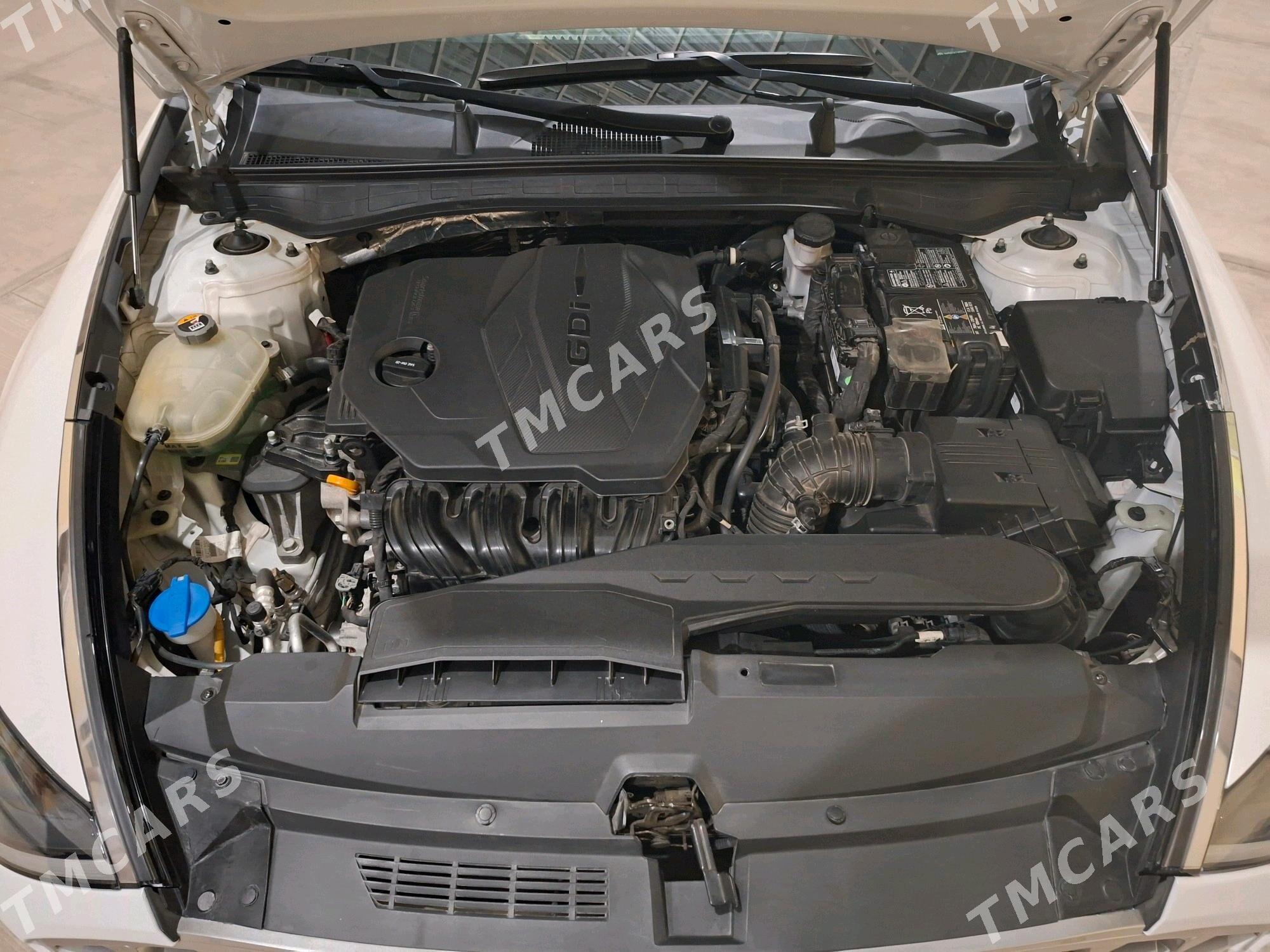 Hyundai Sonata 2021 - 270 000 TMT - Gökje - img 8