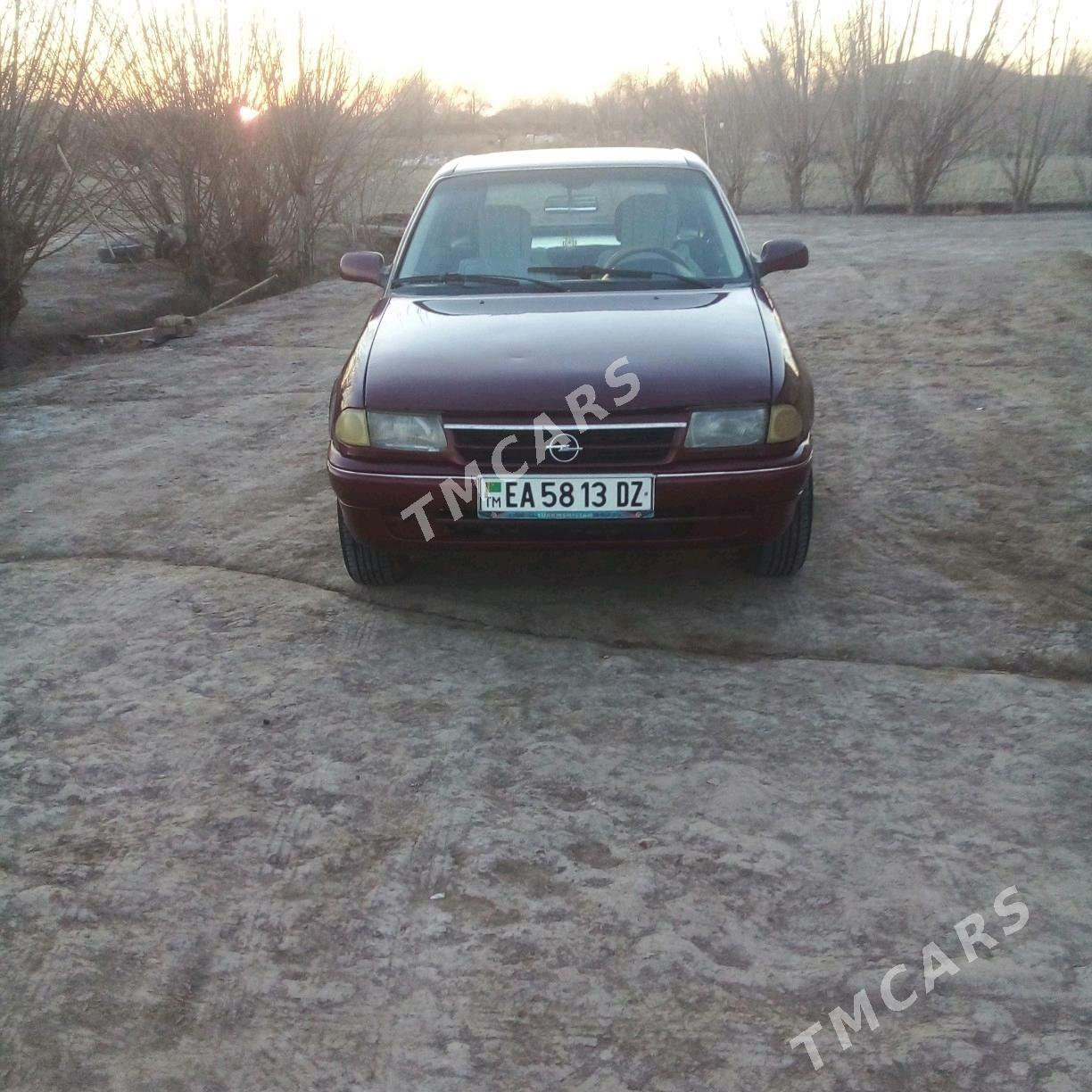 Opel Astra 1993 - 35 000 TMT - Türkmenbaşy etr. - img 3