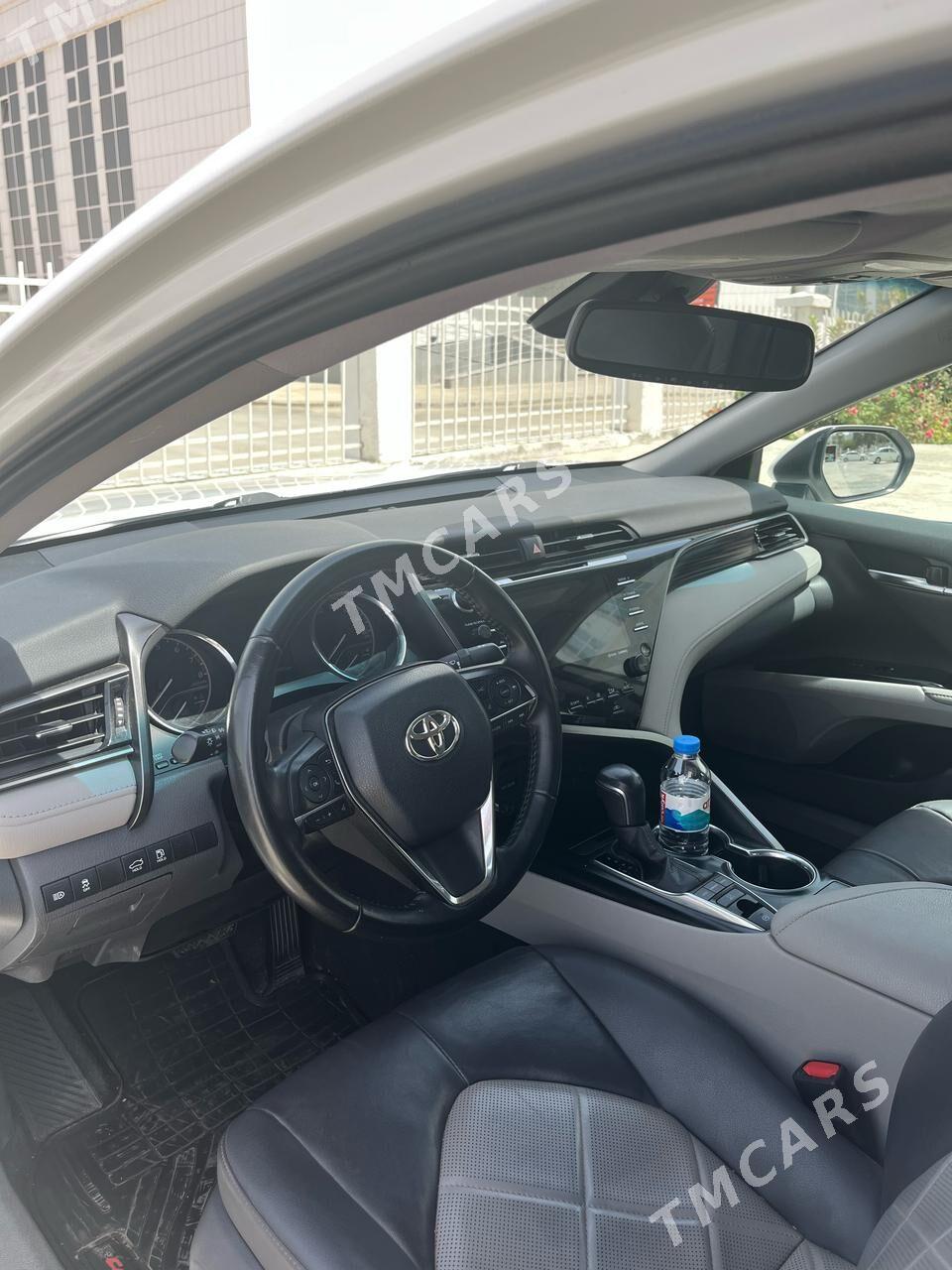 Toyota Camry 2019 - 315 000 TMT - Aşgabat - img 5