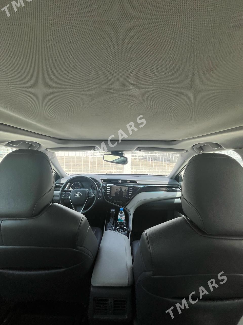 Toyota Camry 2019 - 315 000 TMT - Aşgabat - img 4
