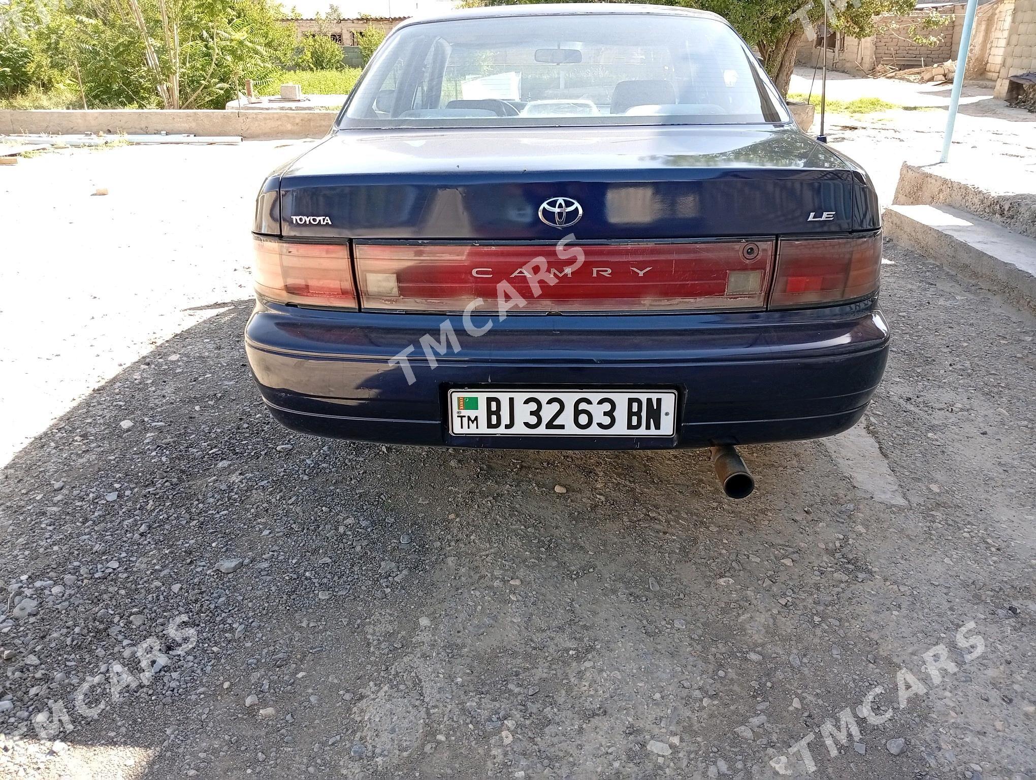 Toyota Camry 1992 - 83 000 TMT - Gyzylarbat - img 3