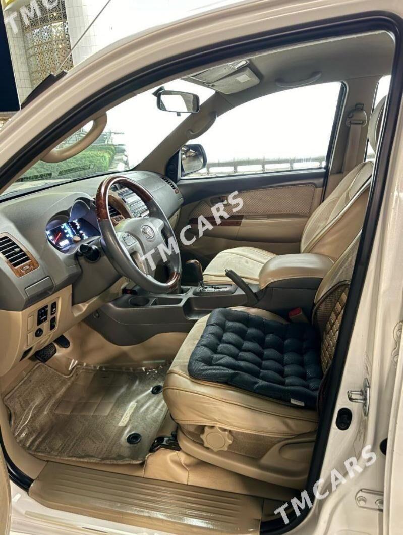 Toyota Fortuner 2013 - 300 000 TMT - Türkmenbaşy - img 8
