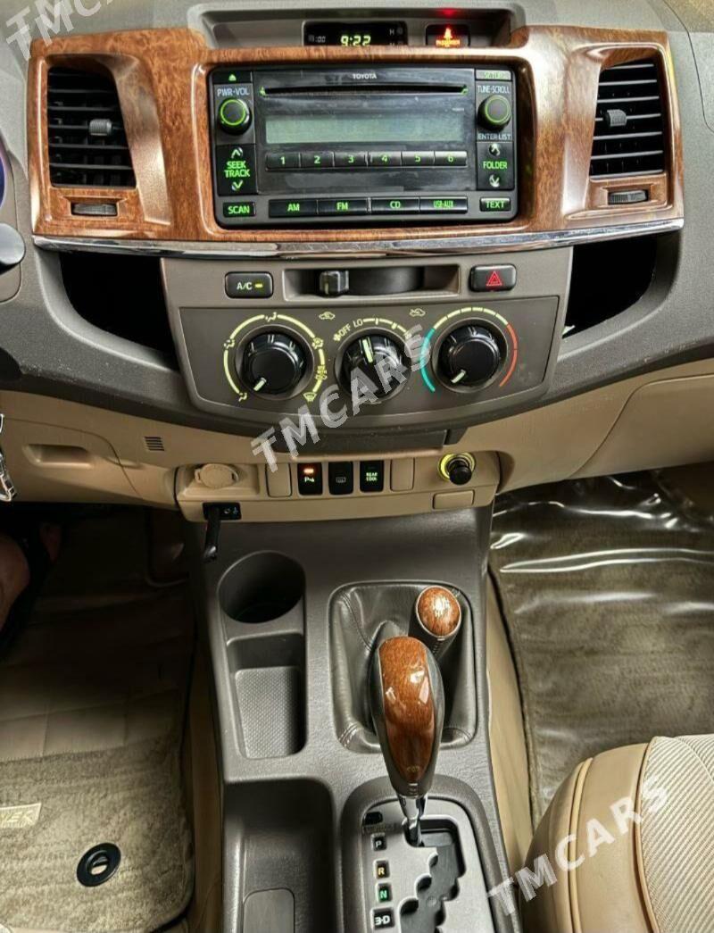 Toyota Fortuner 2013 - 300 000 TMT - Türkmenbaşy - img 2