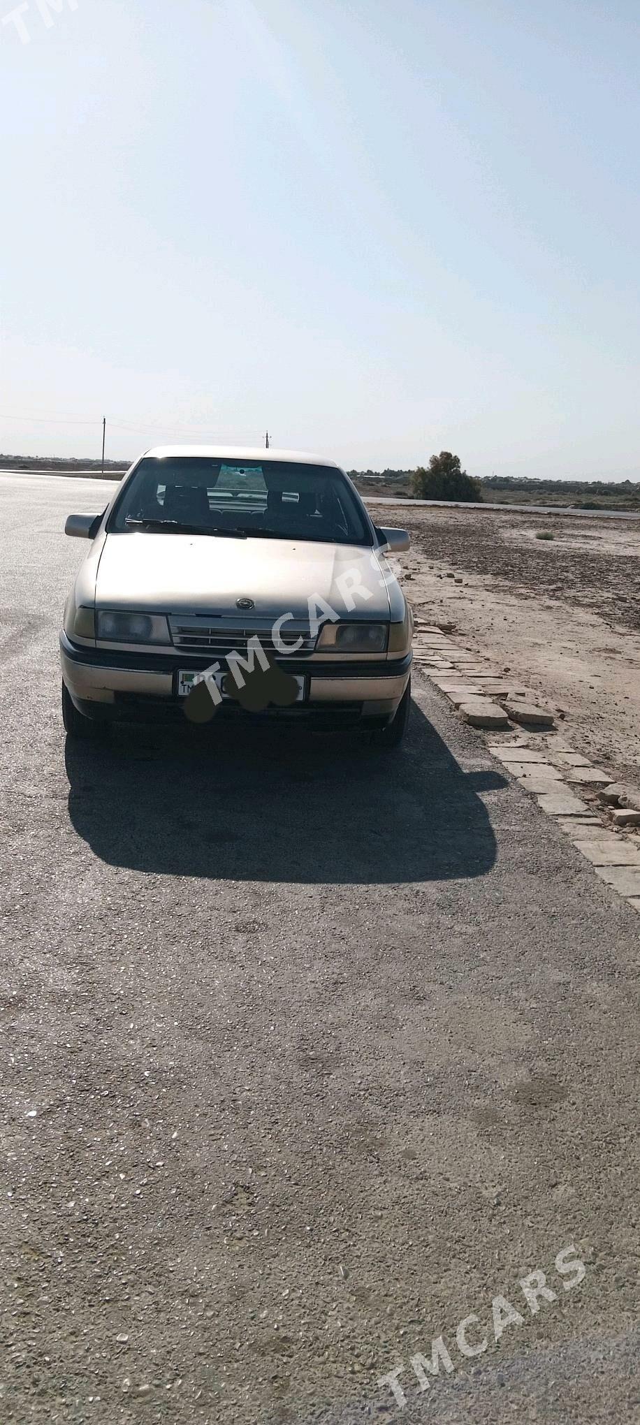 Opel Vectra 1989 - 40 000 TMT - Туркменгала - img 5