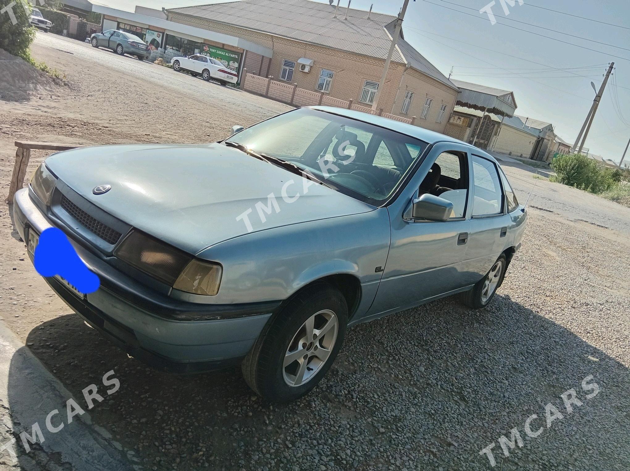 Opel Vectra 1990 - 19 000 TMT - Мургап - img 2