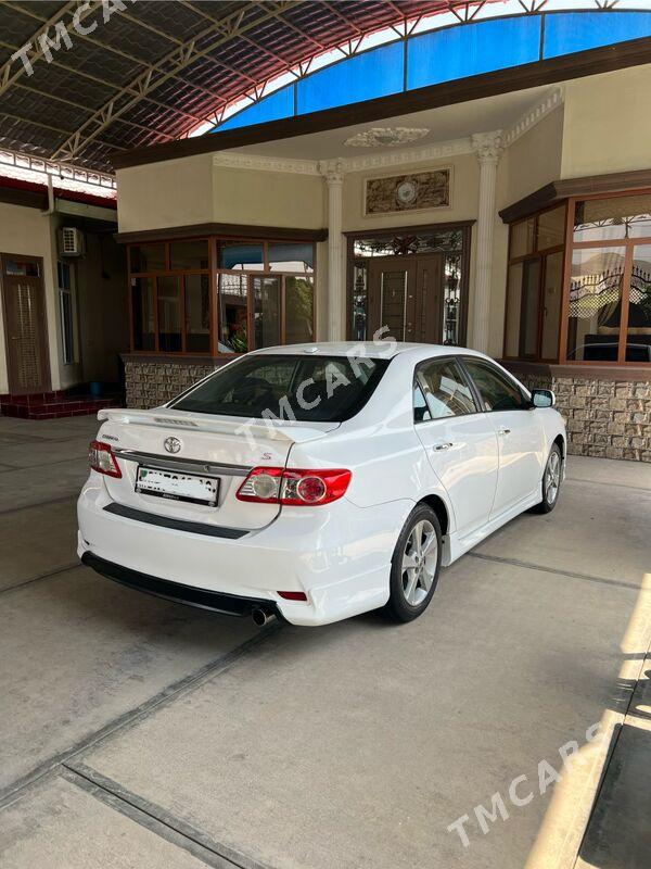 Toyota Corolla 2011 - 165 000 TMT - Ашхабад - img 2