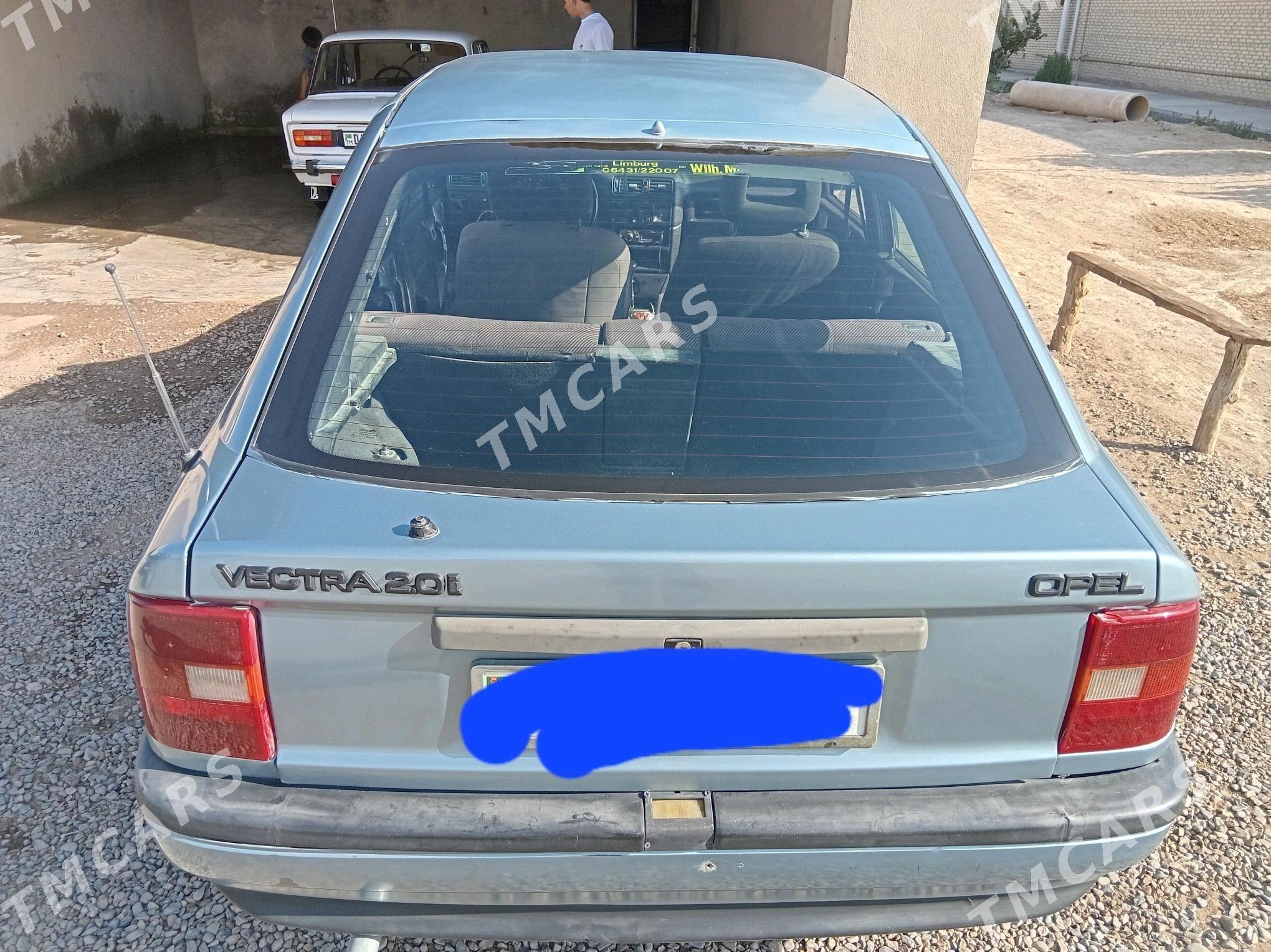Opel Vectra 1990 - 19 000 TMT - Мургап - img 3