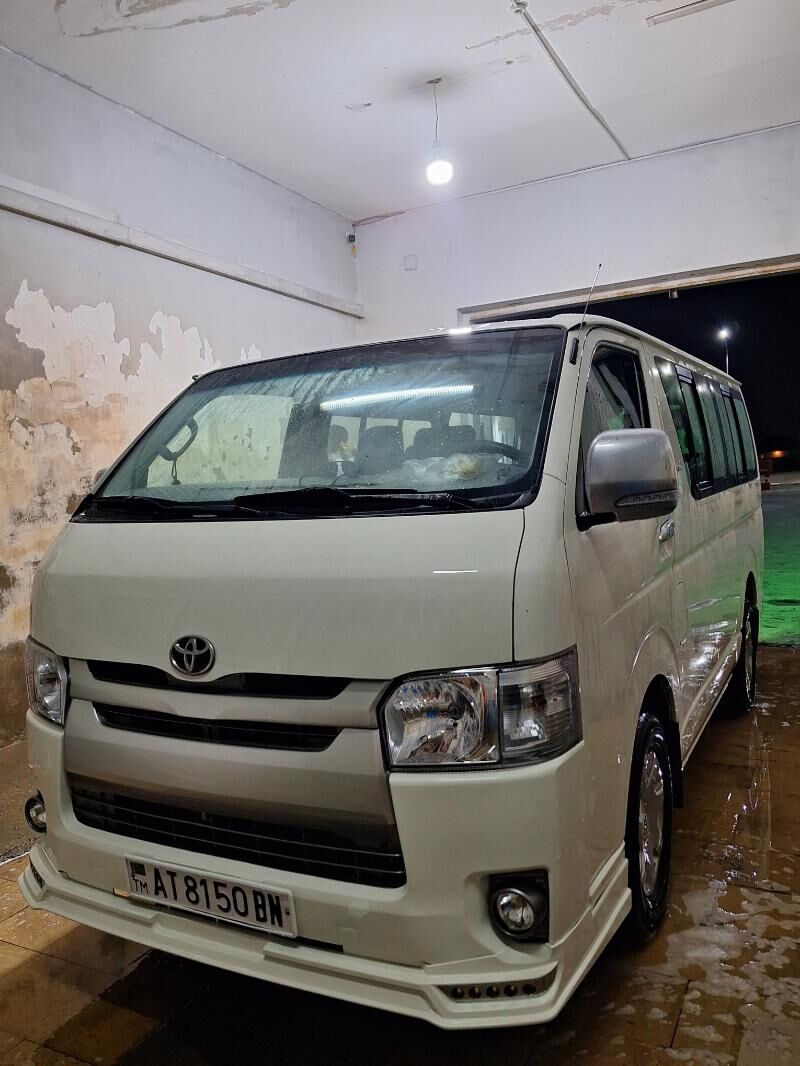 Toyota Hiace 2008 - 300 000 TMT - Türkmenbaşy - img 5