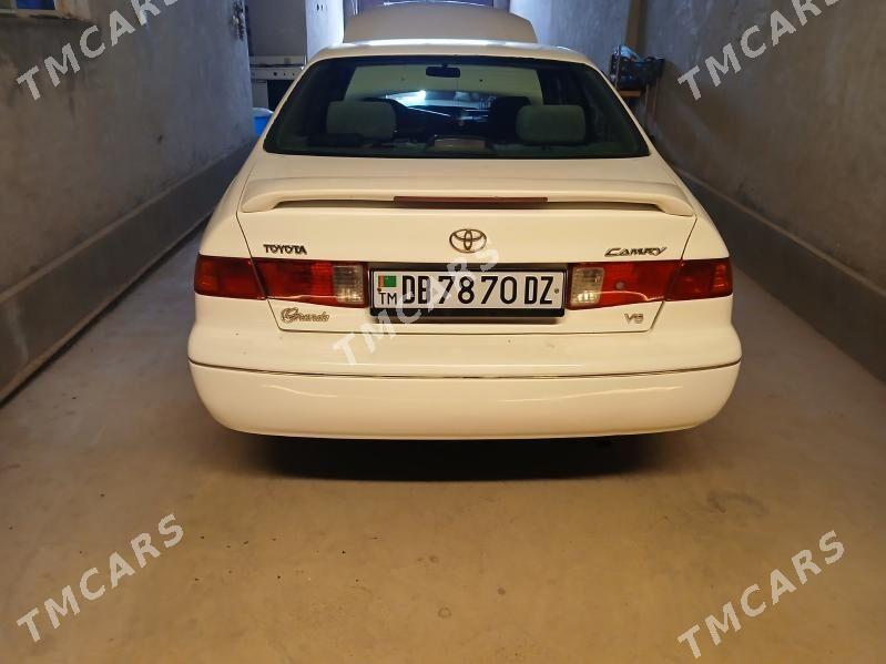 Toyota Camry 2000 - 130 000 TMT - Akdepe - img 1