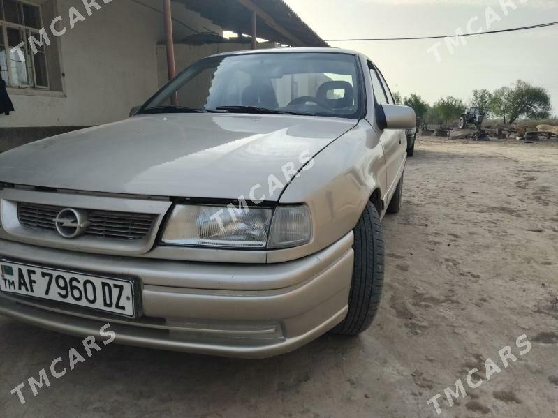Opel Vectra 1992 - 30 000 TMT - Boldumsaz - img 6