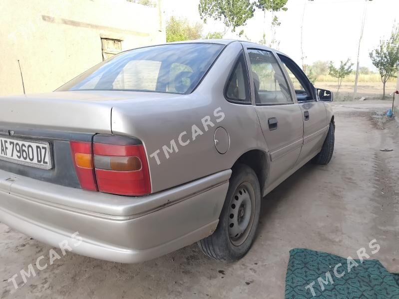 Opel Vectra 1992 - 30 000 TMT - Boldumsaz - img 2