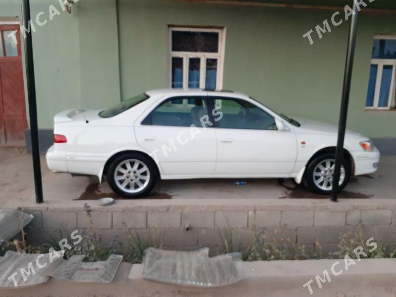 Toyota Camry 2000 - 130 000 TMT - Daşoguz - img 4