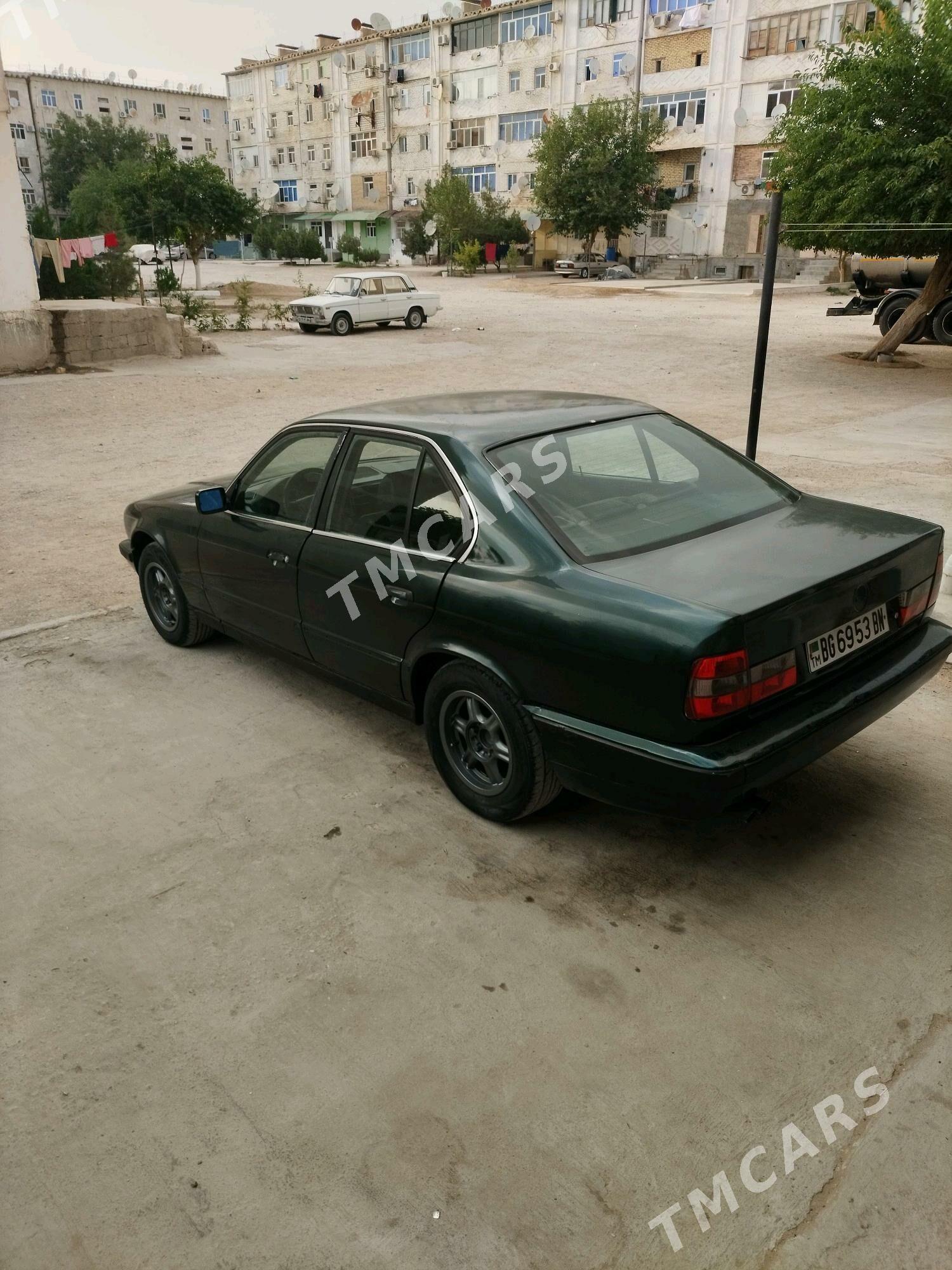 BMW 525 1990 - 34 000 TMT - Балканабат - img 2