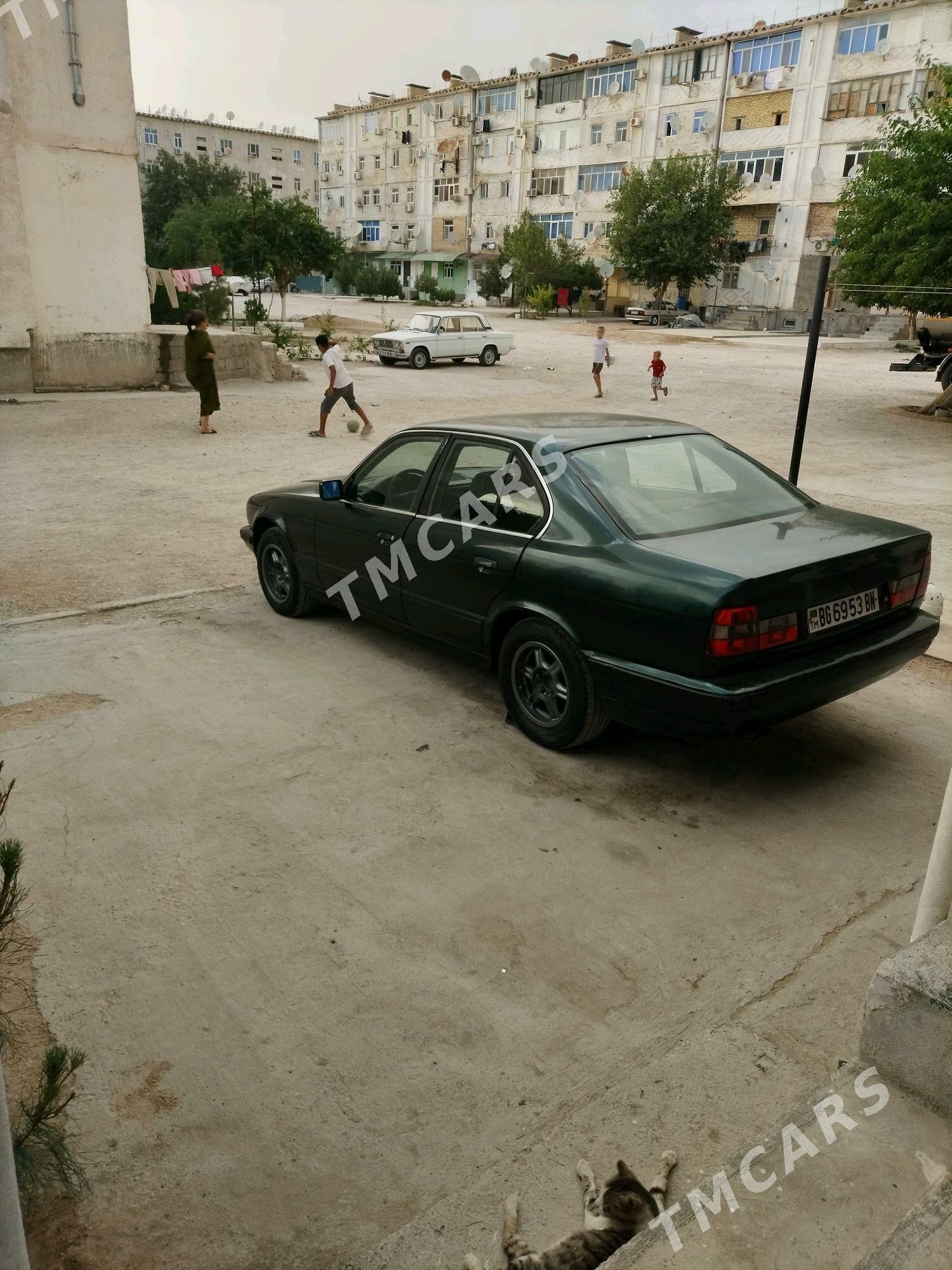 BMW 525 1990 - 34 000 TMT - Балканабат - img 7