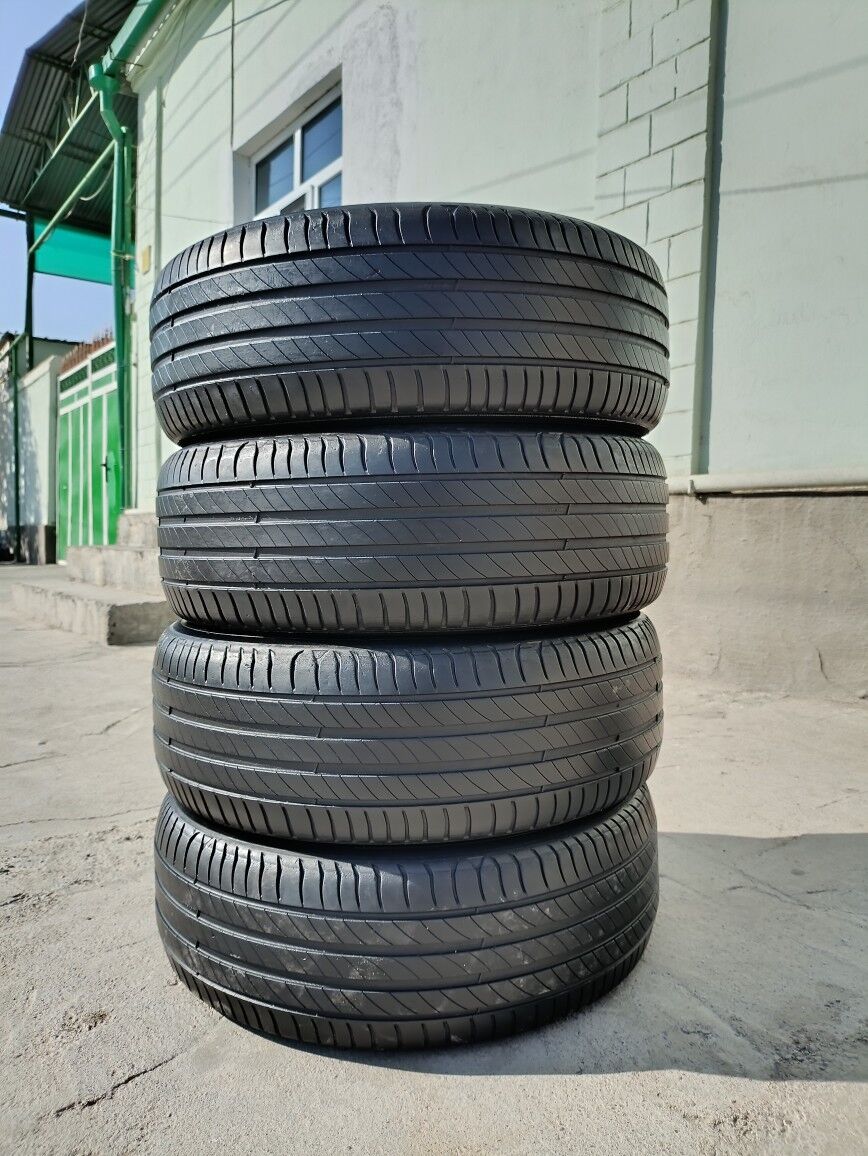 215 55 17 Michelin Teker 3 000 TMT - Bedew - img 1