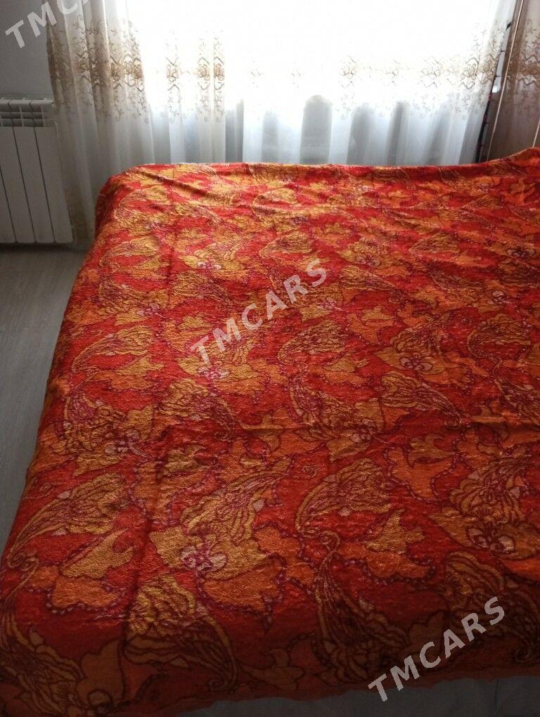 Покрывало б/у 2.10 х 1.70 - Aşgabat - img 1