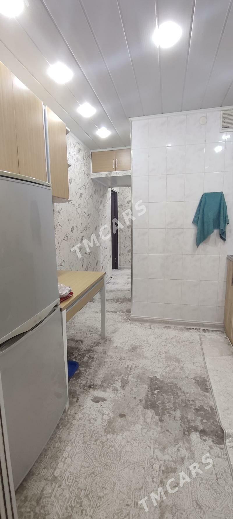 11 mkr 1/2 kom gyssagly - Aşgabat - img 7