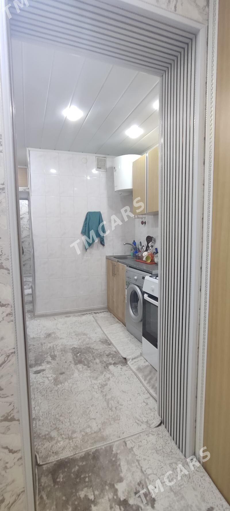11 mkr 1/2 kom gyssagly - Aşgabat - img 5