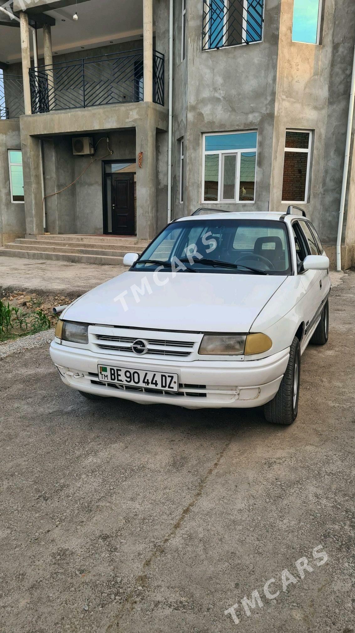 Opel Astra 1994 - 35 000 TMT - Şabat etr. - img 1