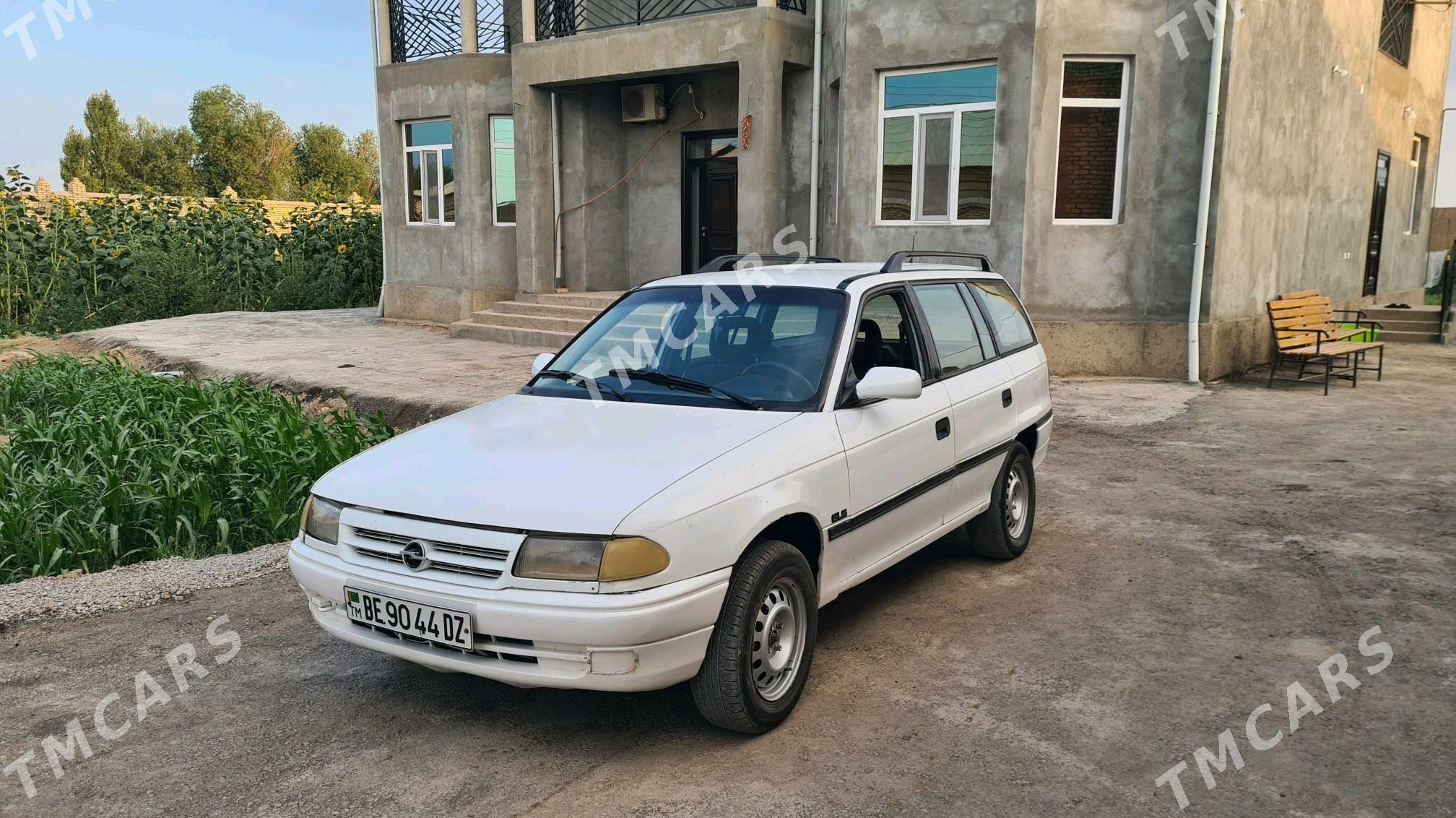 Opel Astra 1994 - 35 000 TMT - Şabat etr. - img 2