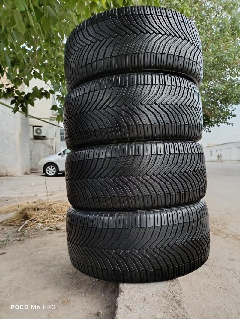 245 40 18 Michelin Teker 2 000 TMT - Bedew - img 4