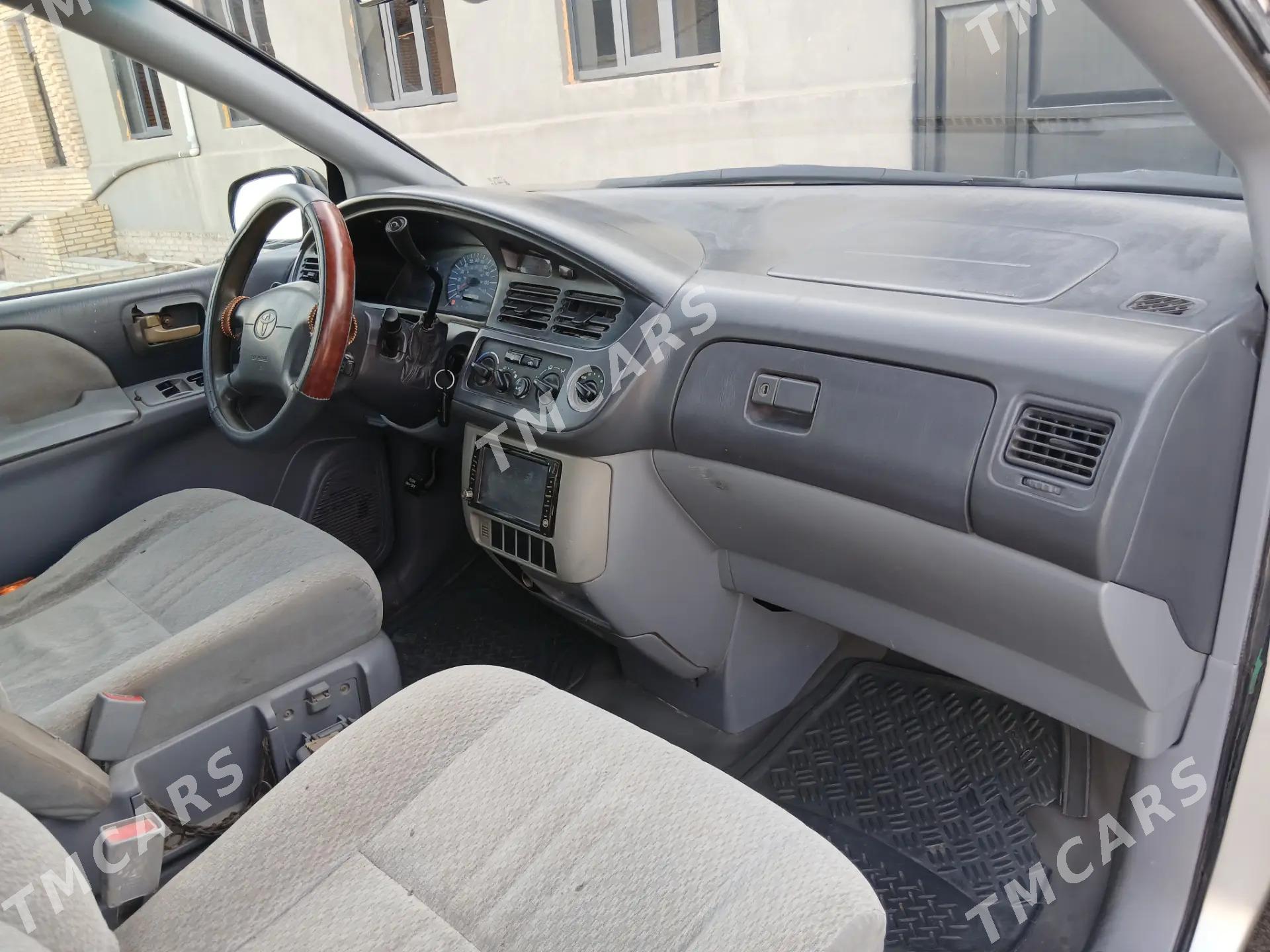 Toyota Sienna 2001 - 143 000 TMT - Kerki - img 6