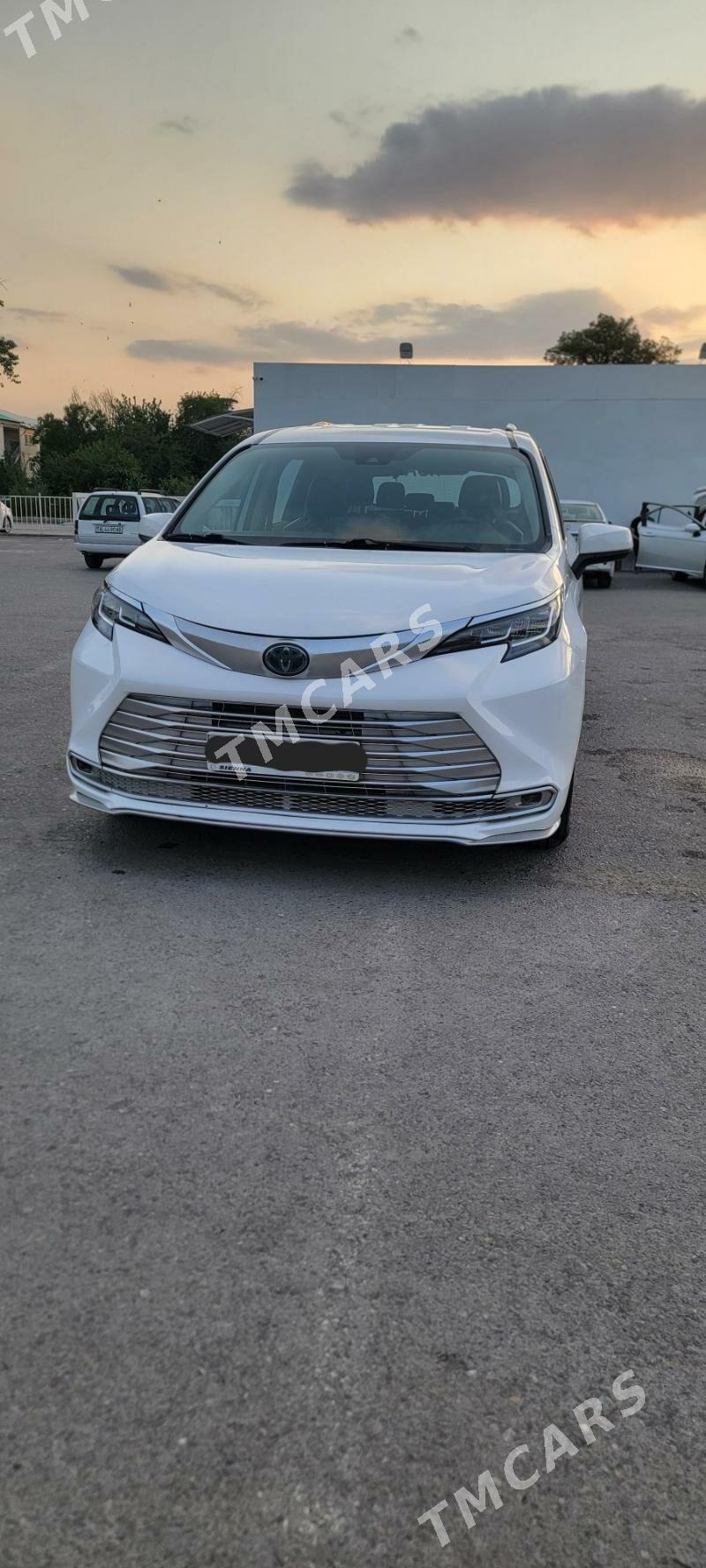 Toyota Sienna 2021 - 520 000 TMT - Aşgabat - img 1