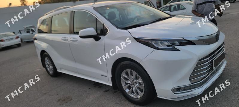 Toyota Sienna 2021 - 520 000 TMT - Aşgabat - img 3