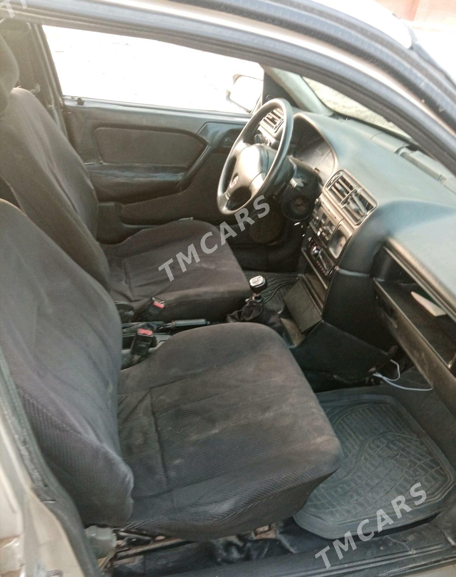 Opel Vectra 1989 - 19 000 TMT - Гумдаг - img 4