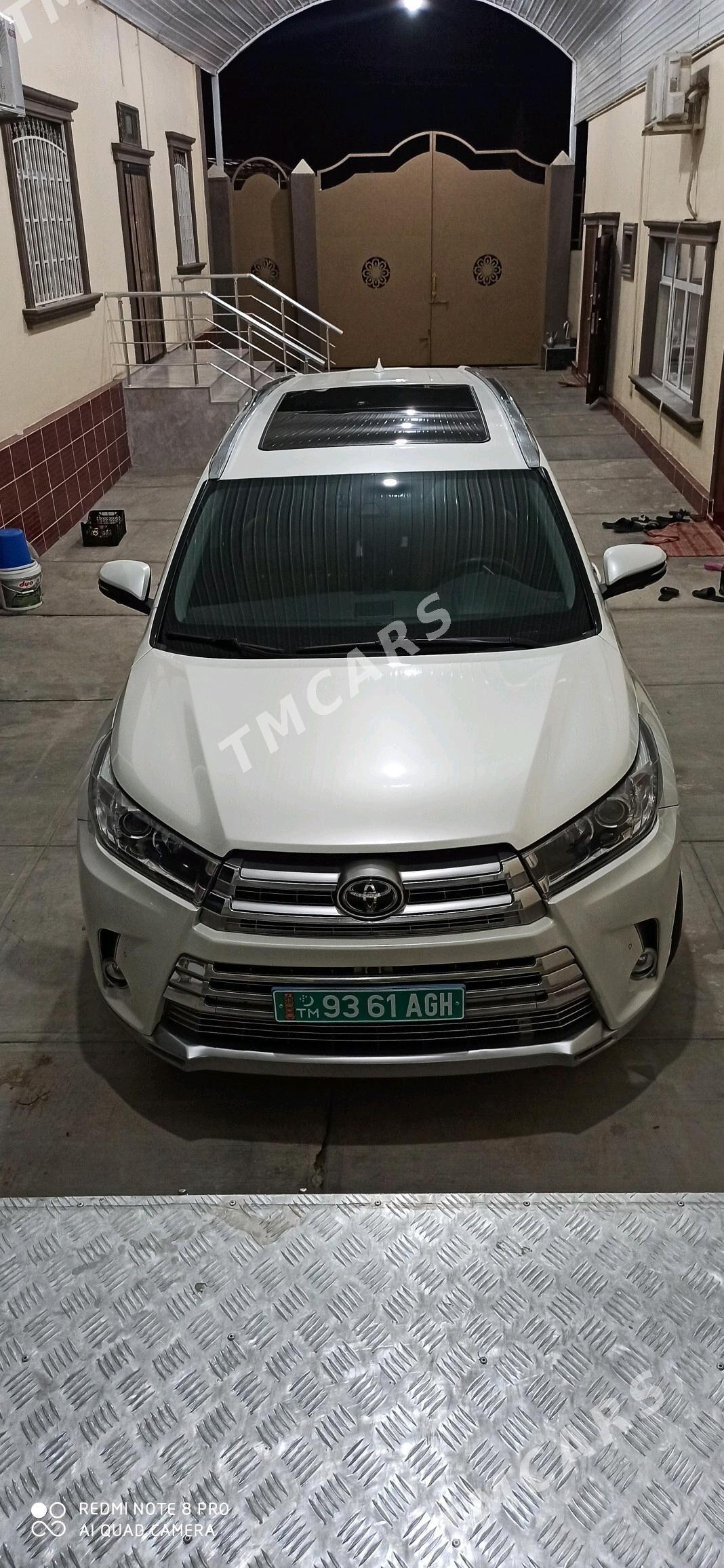 Toyota Highlander 2019 - 540 000 TMT - Çoganly - img 4