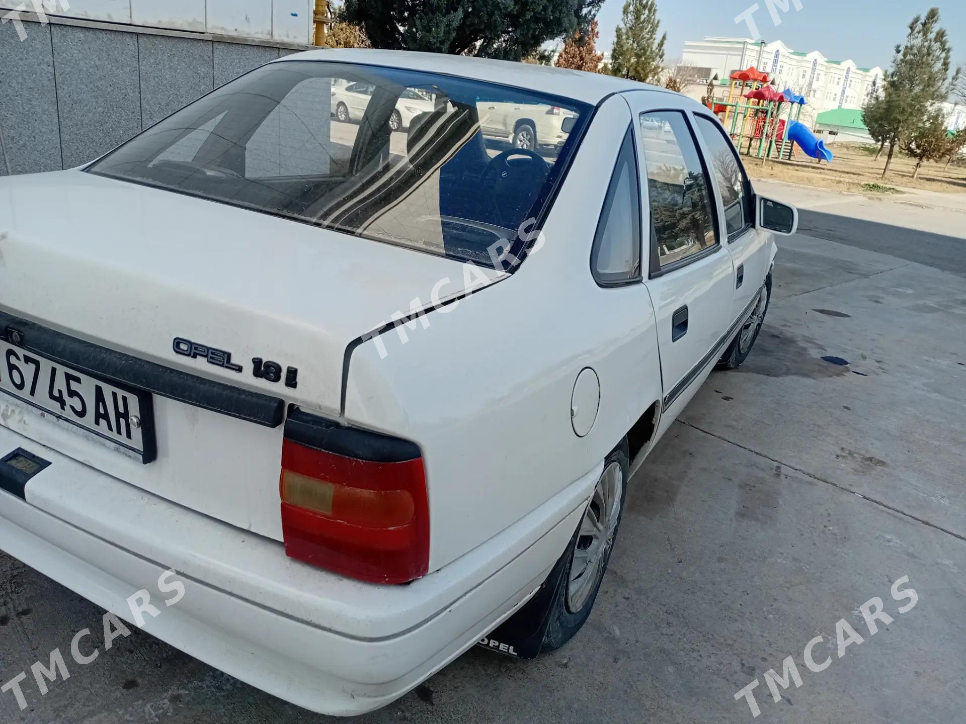 Opel Vectra 1995 - 33 000 TMT - Бузмеин - img 2