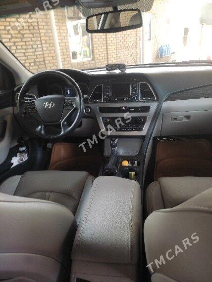 Hyundai Sonata 2015 - 230 000 TMT - Ёлётен - img 1