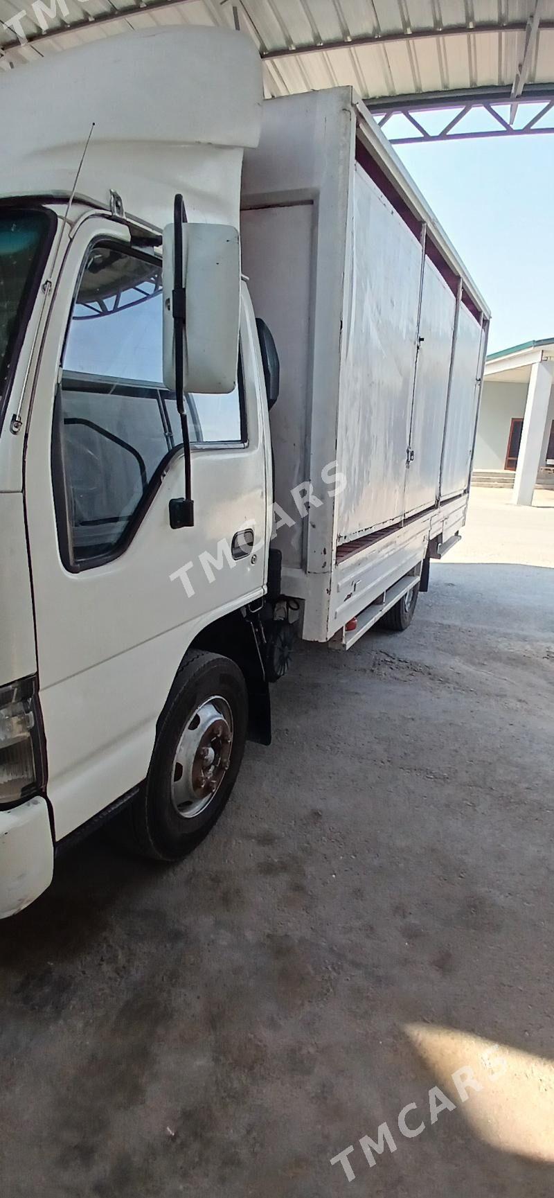 Isuzu Forward 2010 - 150 000 TMT - Änew - img 3