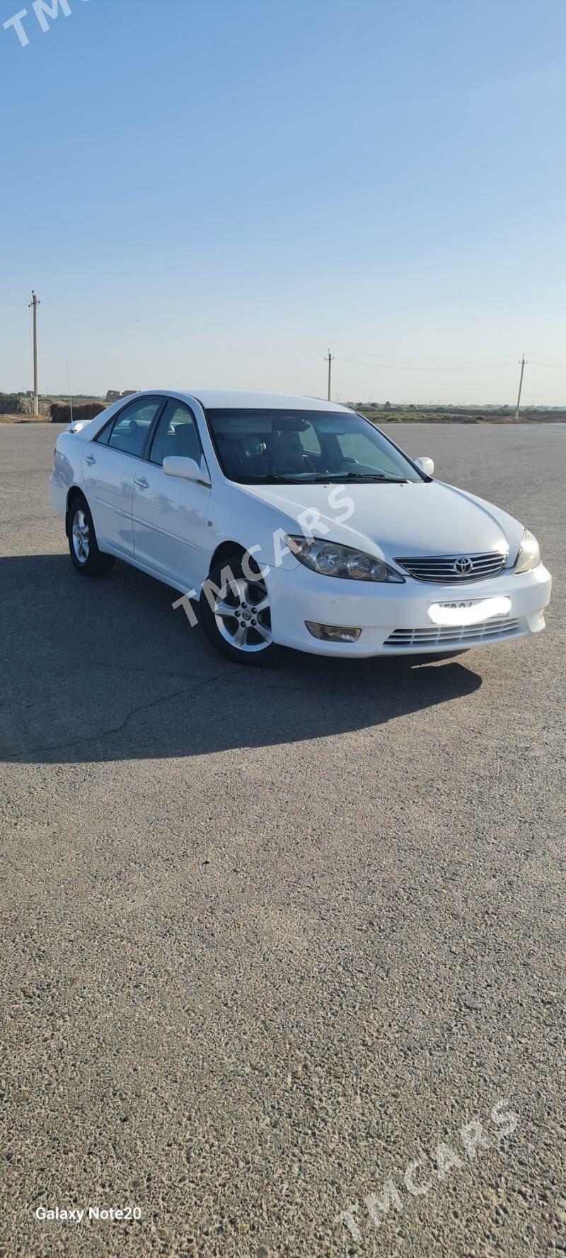 Toyota Camry 2005 - 150 000 TMT - Mary - img 4